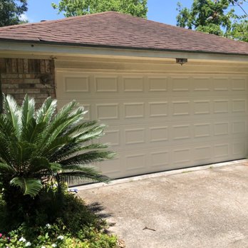 Lopez Garage Door - Short Raised Panel Almond Color 16x7 Garage Door - Garage Door Services Near Me Lopez Garage Door - Short Raised Panel Almond Color 16x7 Garage Door - Garage Door Services Near Me