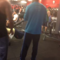 Blink Fitness - FiDi - Free weights area during rush hour on a weekday