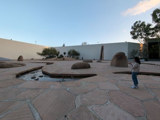 Noguchi Garden by null
