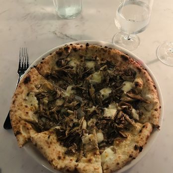 La Connessa - Fungi Pizza - Cocktail Bars Near Me - San Francisco, California La Connessa - Fungi Pizza - Cocktail Bars Near Me - San Francisco, California