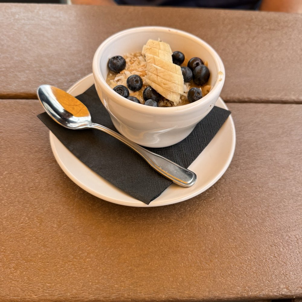 Sleepy Bee Cafe - Blue Ash - Vanilla almond oatmeal - Breakfast & Brunch Near Me - Blue Ash, Ohio Sleepy Bee Cafe - Blue Ash - Vanilla almond oatmeal - Breakfast & Brunch Near Me - Blue Ash, Ohio