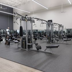 American Family Fitness Colonial Heights - Weight Room
