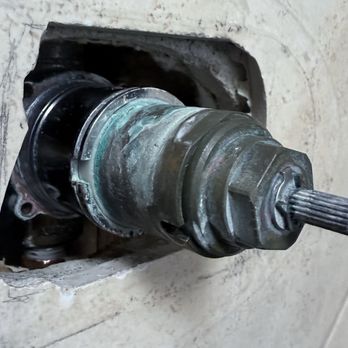 Expert Plumbing and Repipe - Old Hansgrowe cylinder - Plumbing Near Me