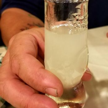Saloon BAR - Limoncello - Pizza Near Me - Castelnovo Di Sotto, RE