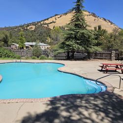 American River Resort