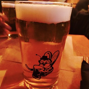The Beehive - Blonde Belgium Beer! Empire strikes back! - British Near Me - Montpellier, 34