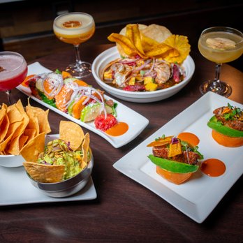 LV Mar Tapas & Cocktails