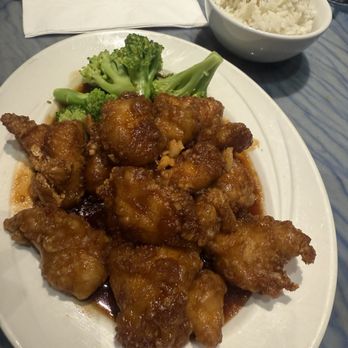 Macau Kitchen - General tsao - Seafood Near Me - Atlantic City, New Jersey Macau Kitchen - General tsao - Seafood Near Me - Atlantic City, New Jersey