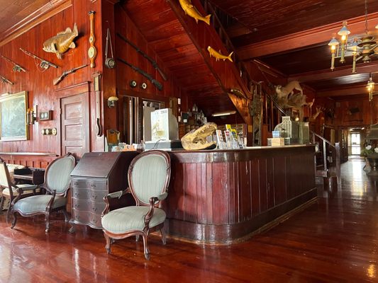 Everglades Rod & Gun Club by null