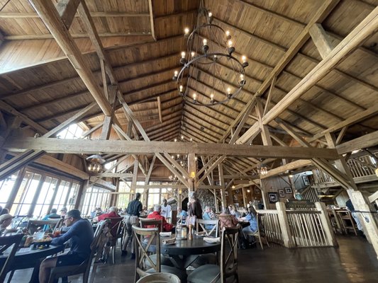 Arnie's Barn by null