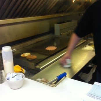White Grill - Burgers Near Me - Nevada, Missouri White Grill - Burgers Near Me - Nevada, Missouri