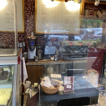 Lappert's Hawaii - Counter - Ice Cream & Frozen Yogurt Near Me - Honolulu, Hawaii