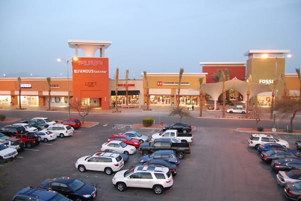 Las Vegas South Premium Outlets by null