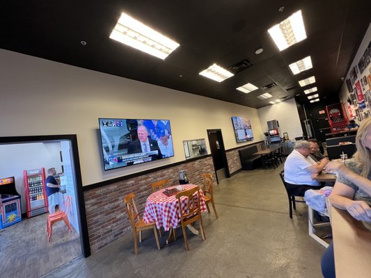 The Rec Pizza & Detroit Eats by null