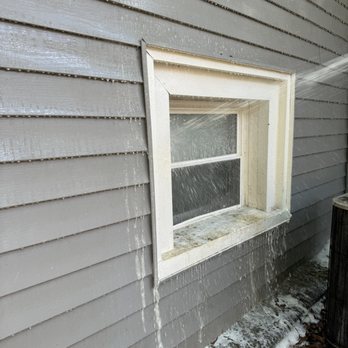 Supreme Stripe - Windows and siding soft wash - Pressure Washers Near Me Supreme Stripe - Windows and siding soft wash - Pressure Washers Near Me