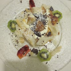 La Bussola - Ci Vediamo Li... - Puff pastry, vanilla sauce and fruit