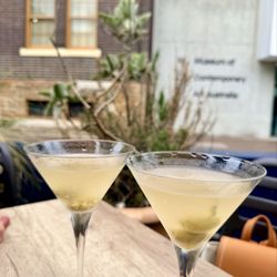 The Rocks Cafe - Dirty martinis after a long day of travel