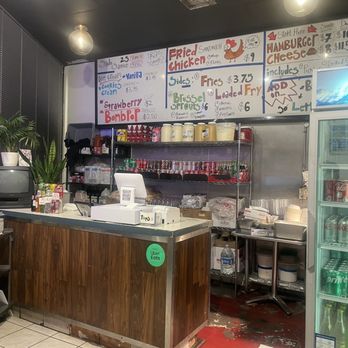 For The Win - Inside - Burgers Near Me - Glendale, California