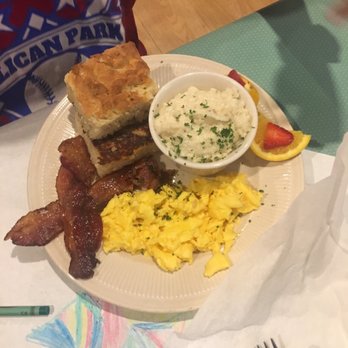 Crazy Pig Southern Kitchen - Two egg meal - American Near Me - Mandeville, Louisiana Crazy Pig Southern Kitchen - Two egg meal - American Near Me - Mandeville, Louisiana