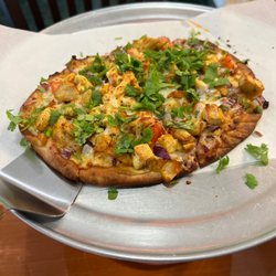 Pizza Twist - Butter Chicken Naan Twist