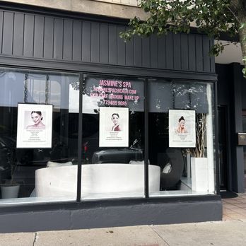 Jasmine’s Spa - The front door - Skin Care Near Me - Chicago, Illinois Jasmine’s Spa - The front door - Skin Care Near Me - Chicago, Illinois