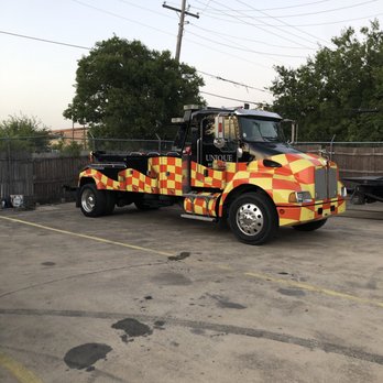 4AM Storage & Recovery - Newer Truck! Ready to run! - Roadside Assistance Near Me - Fort Worth, Texas 4AM Storage & Recovery - Newer Truck! Ready to run! - Roadside Assistance Near Me - Fort Worth, Texas
