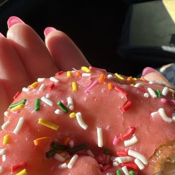 Grand Donuts - Donuts Near Me - La Verne, California Grand Donuts - Donuts Near Me - La Verne, California
