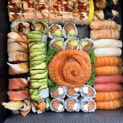 DOKKAEBI Japanese Restaurant - Dokkaebi Signature box
