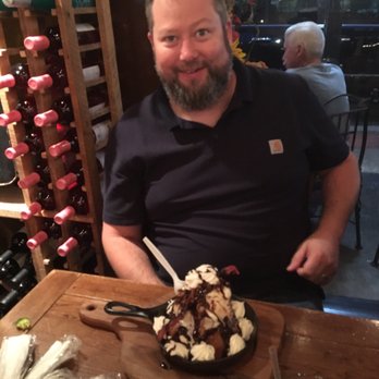 Puckett's Restaurant - Can he finish?? - Barbeque Near Me - Franklin, Tennessee Puckett's Restaurant - Can he finish?? - Barbeque Near Me - Franklin, Tennessee