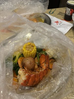 Hook & Reel Cajun Seafood & Bar by null