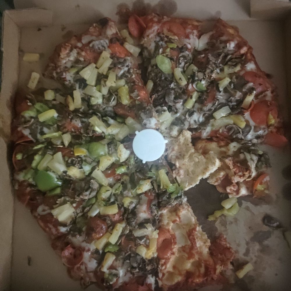 Mountain Mike's Pizza - Medium pizza - Pizza Near Me - Milpitas, California Mountain Mike's Pizza - Medium pizza - Pizza Near Me - Milpitas, California