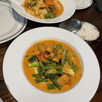 Thoom's Kitchen Thai Cuisine - Thai Near Me - Alpharetta, Georgia Thoom's Kitchen Thai Cuisine - Thai Near Me - Alpharetta, Georgia