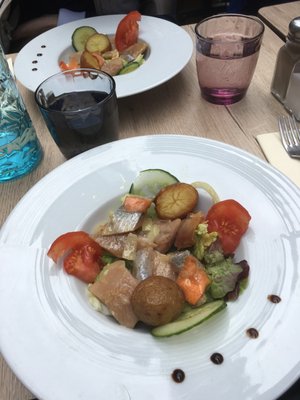 Le Saint Regis by null