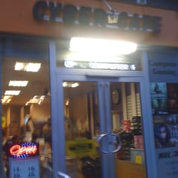 Cyber Cafe