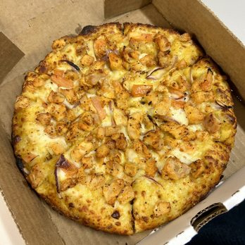 Curry Pizza House Sacramento - Butter Chicken Pizza - Chicken Wings Near Me - Sacramento, California