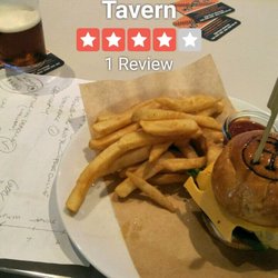 Finnian's Irish Tavern