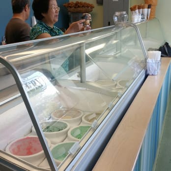 Elizabeth Creamery - I love when people take pride in their work. Look at the delight on her face. :D - Ice Cream & Frozen Yogurt Near Me - Charlotte, North Carolina
