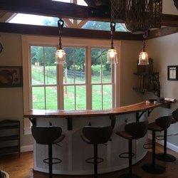 Traveler's Cellar Winery - Tasting Room bar.