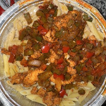 Soul Foodies - Cajun Chicken Alfredo Pasta, add red peppers, green peppers and onions - Soul Food Near Me - Decatur, Georgia Soul Foodies - Cajun Chicken Alfredo Pasta, add red peppers, green peppers and onions - Soul Food Near Me - Decatur, Georgia