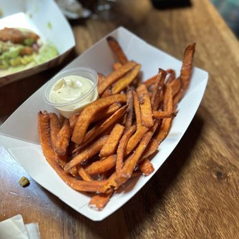 Idle Hour - Sweet potato fries with their aoli sauce 5/5 Sep'26 - American Near Me - Los Angeles, California