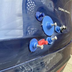 The Gun MasterCa Bodyshop - Tesla dent repair process #