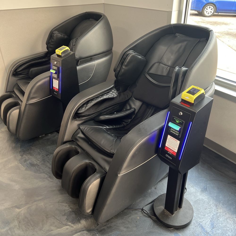 Clean Laundry - Massage chairs - Laundromat Near Me - Madison, Wisconsin Clean Laundry - Massage chairs - Laundromat Near Me - Madison, Wisconsin