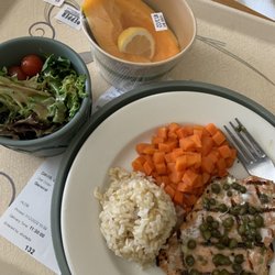 Hilo Benioff Medical Center - Grilled Salmon with capers, side of brown rice, carrots and green salad with balsamic vinaigrette, with a papaya for dessert