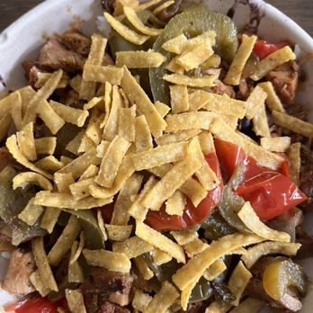 QDOBA Mexican Eats - Chicken Bowl - Mexican Near Me - Bingham Farms, Michigan QDOBA Mexican Eats - Chicken Bowl - Mexican Near Me - Bingham Farms, Michigan