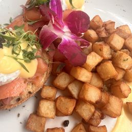 Eggs Benedict with smoked salmon. Eggs Benedict with smoked salmon.