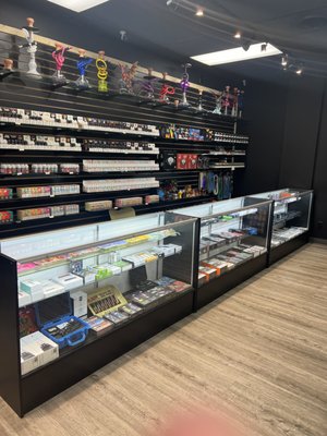 MoonSoon Tobacco, 7584 80th St S, Cottage Grove, MN 55016, US