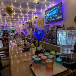 Island Vibes Kava Bar - Bar area