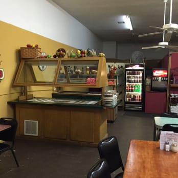 Chaney's Pizza - Inside - Pizza Near Me - Eufaula, Oklahoma Chaney's Pizza - Inside - Pizza Near Me - Eufaula, Oklahoma