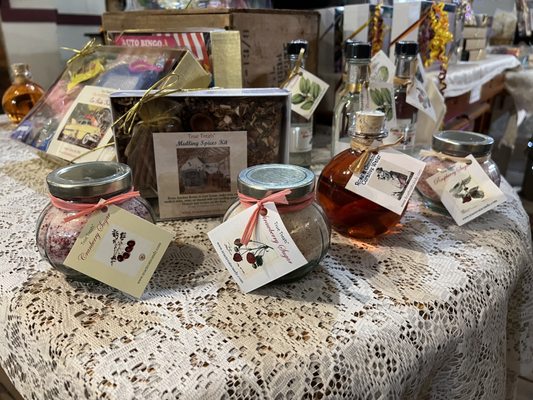 True Treats Historic Candy by null