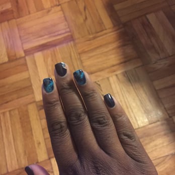 Fashion Nail & Spa - The nail polish was peeling off the middle finger. - Nail Salons Near Me - Brooklyn, New York Fashion Nail & Spa - The nail polish was peeling off the middle finger. - Nail Salons Near Me - Brooklyn, New York